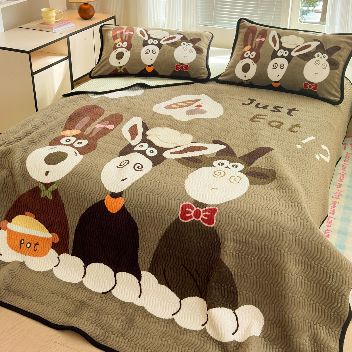 91家纺网 家纺一手货源 找家纺 （总）寐居家纺 2025新款牛奶绒数码大版单床盖