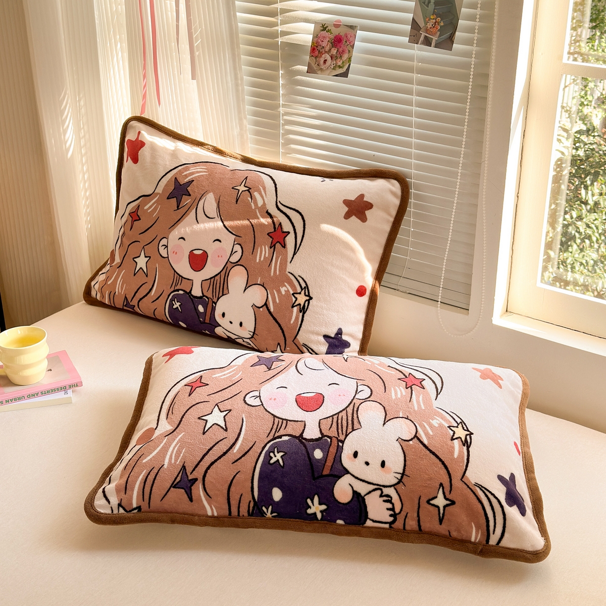 91家纺网 家纺一手货源 找家纺 寐居家纺 2025新款牛奶绒数码大版单床盖 摩登女孩