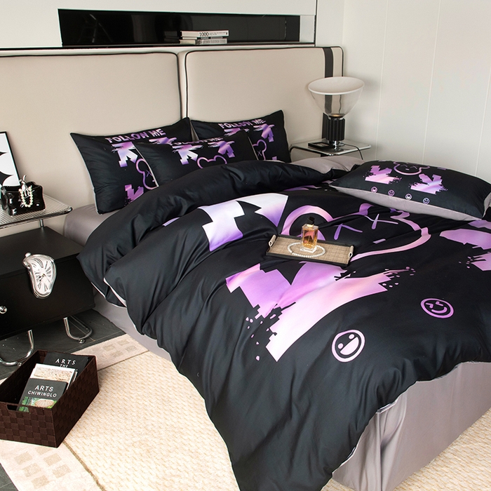 91家纺网 家纺一手货源 找家纺 色鬼布艺高端家居主号 2025新款直播热款网红款四季棉四件套 电击熊