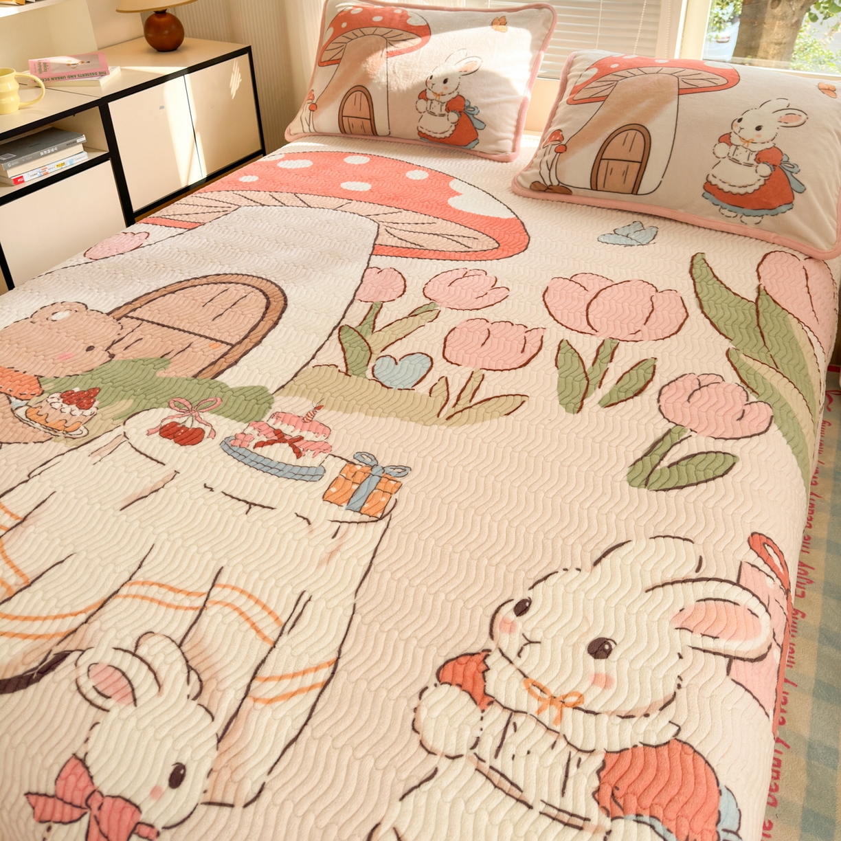 91家纺网 家纺一手货源 找家纺 寐居家纺 2025新款牛奶绒数码大版单床盖 唤春假日