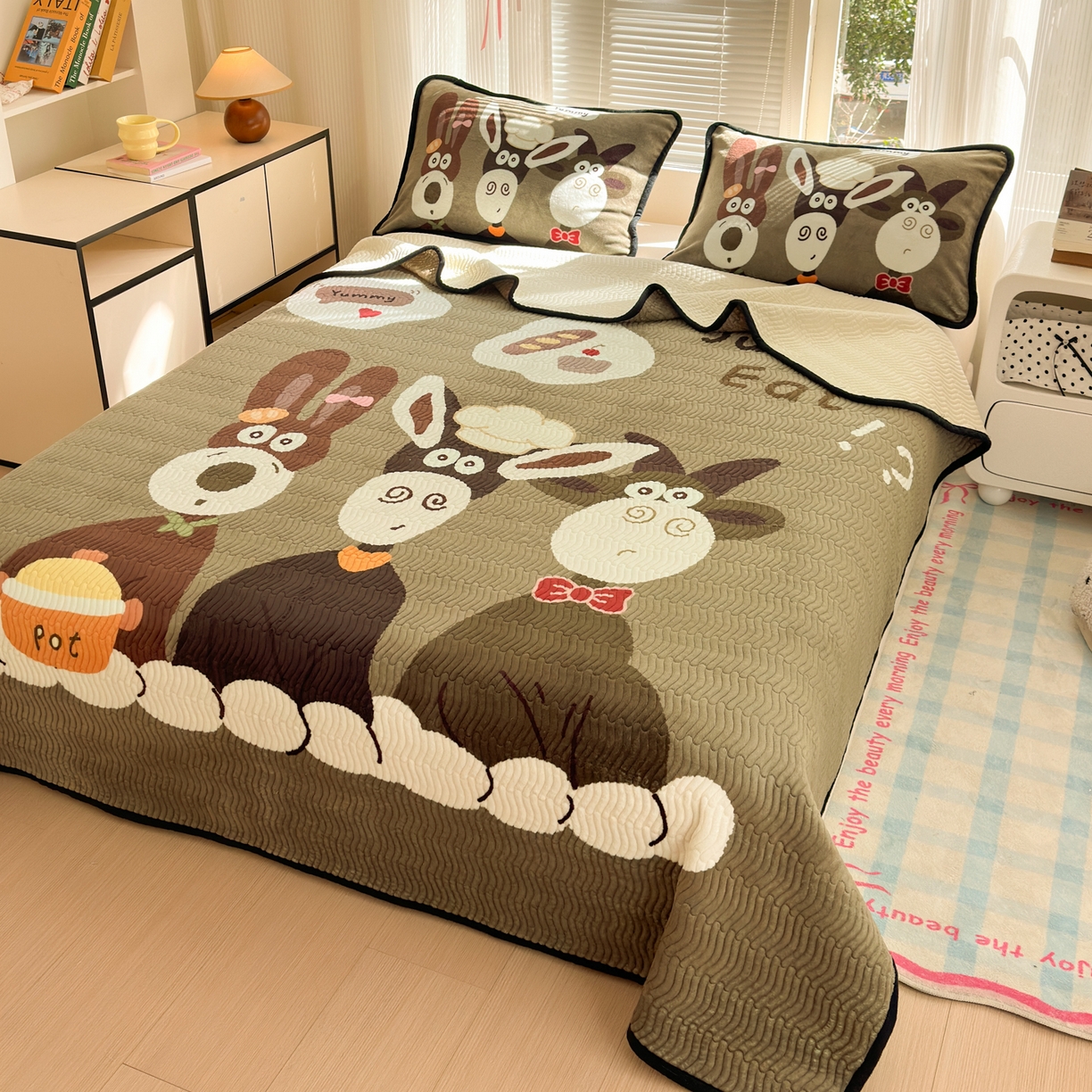 91家纺网 家纺一手货源 找家纺 寐居家纺 2025新款牛奶绒数码大版单床盖 吃货驴