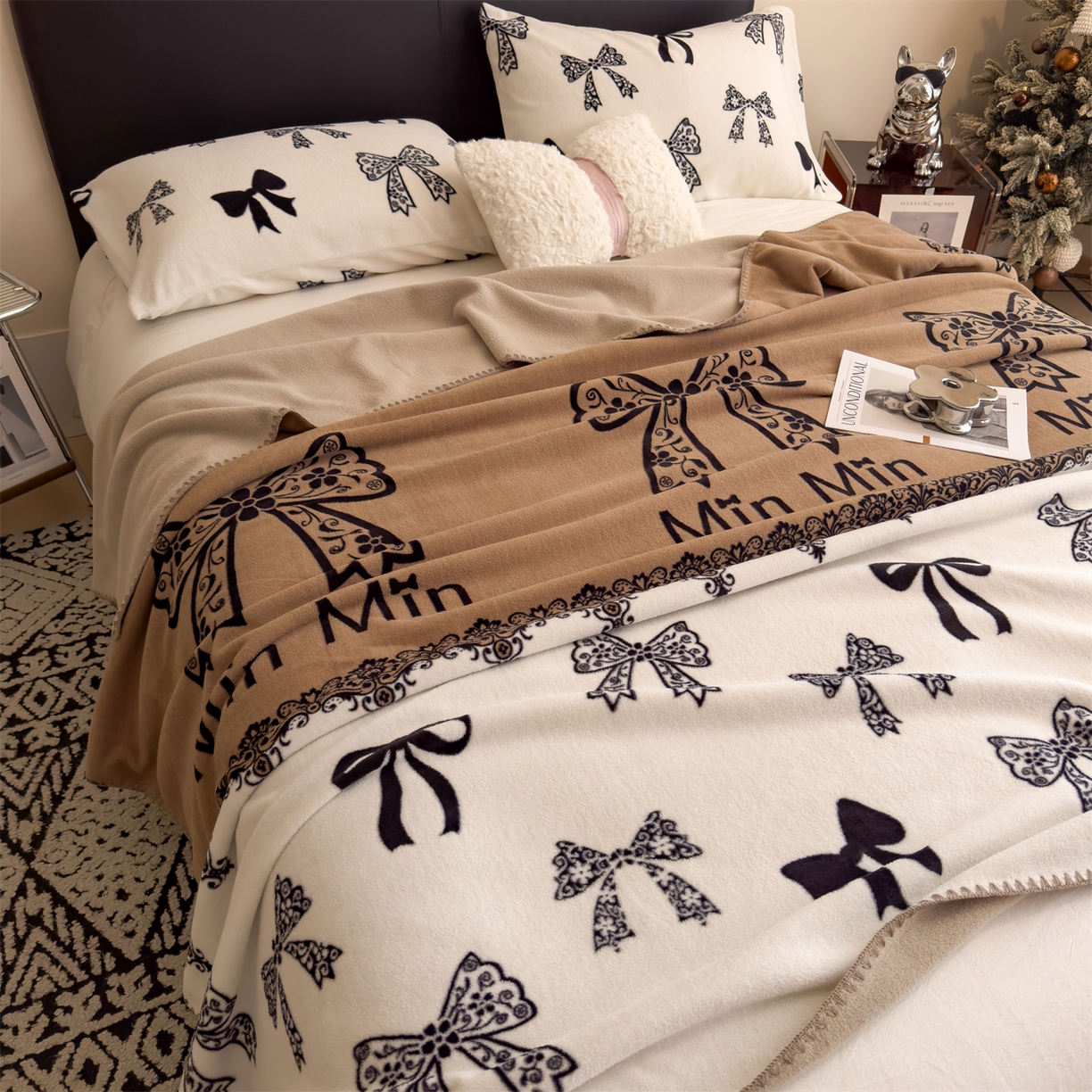 91家纺网 家纺一手货源 找家纺 慕木家纺 2025新款高克重印花仿羊绒双层毛毯毛毯毯子（可供跨境提供买家秀） 蕾丝蝶梦-咖