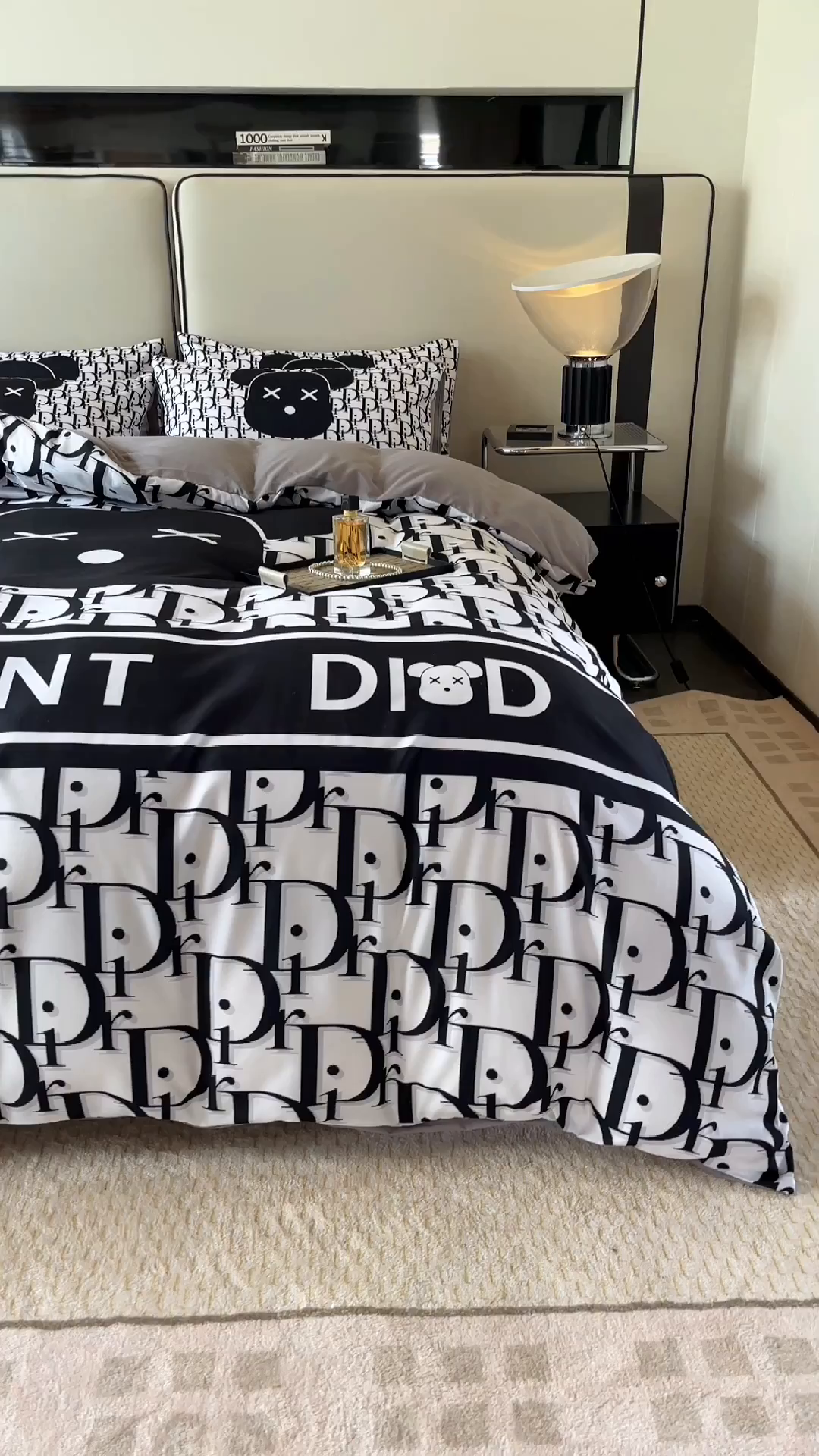 91家纺网 家纺一手货源 找家纺 色鬼布艺高端家居主号 2025新款直播热款网红款四季棉四件套 黑白迪