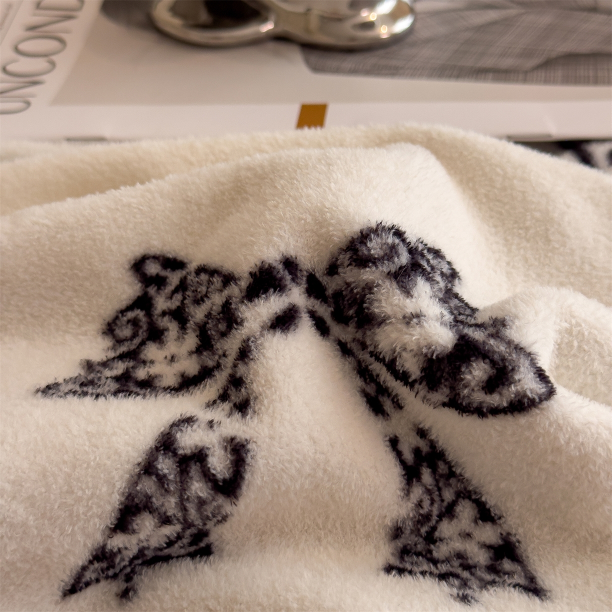 91家纺网 家纺一手货源 找家纺 慕木家纺 2025新款高克重印花仿羊绒双层毛毯毛毯毯子（可供跨境提供买家秀） 蕾丝蝶梦-咖