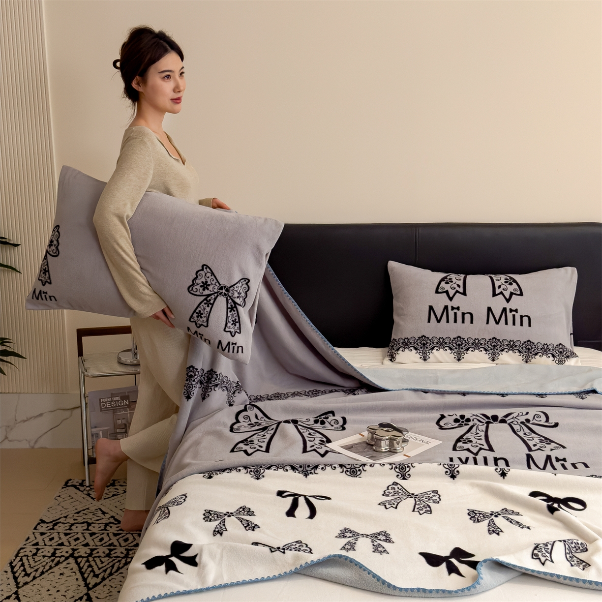 91家纺网 家纺一手货源 找家纺 慕木家纺 2025新款高克重印花仿羊绒双层毛毯毛毯毯子（可供跨境提供买家秀） 蕾丝蝶梦-灰