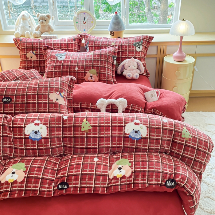 91家纺网 家纺一手货源 找家纺 弗苓家纺 2025新款加厚保暖双面牛奶绒四件套 圣诞汪