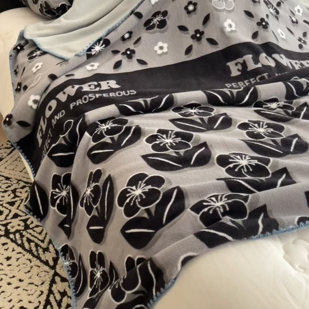 91家纺网 家纺一手货源 找家纺 慕木家纺 2025新款高克重印花仿羊绒双层毛毯毛毯毯子（可供跨境提供买家秀） 墨韵花格