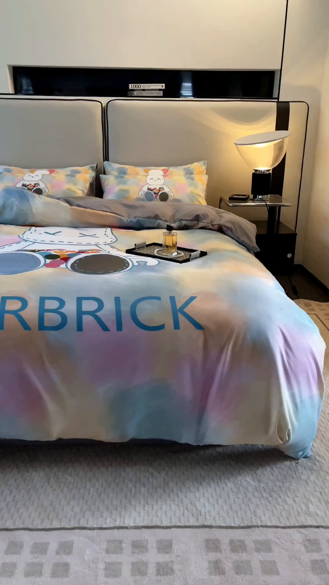 91家纺网 家纺一手货源 找家纺 色鬼布艺高端家居主号 2025新款直播热款网红款四季棉四件套 七彩熊