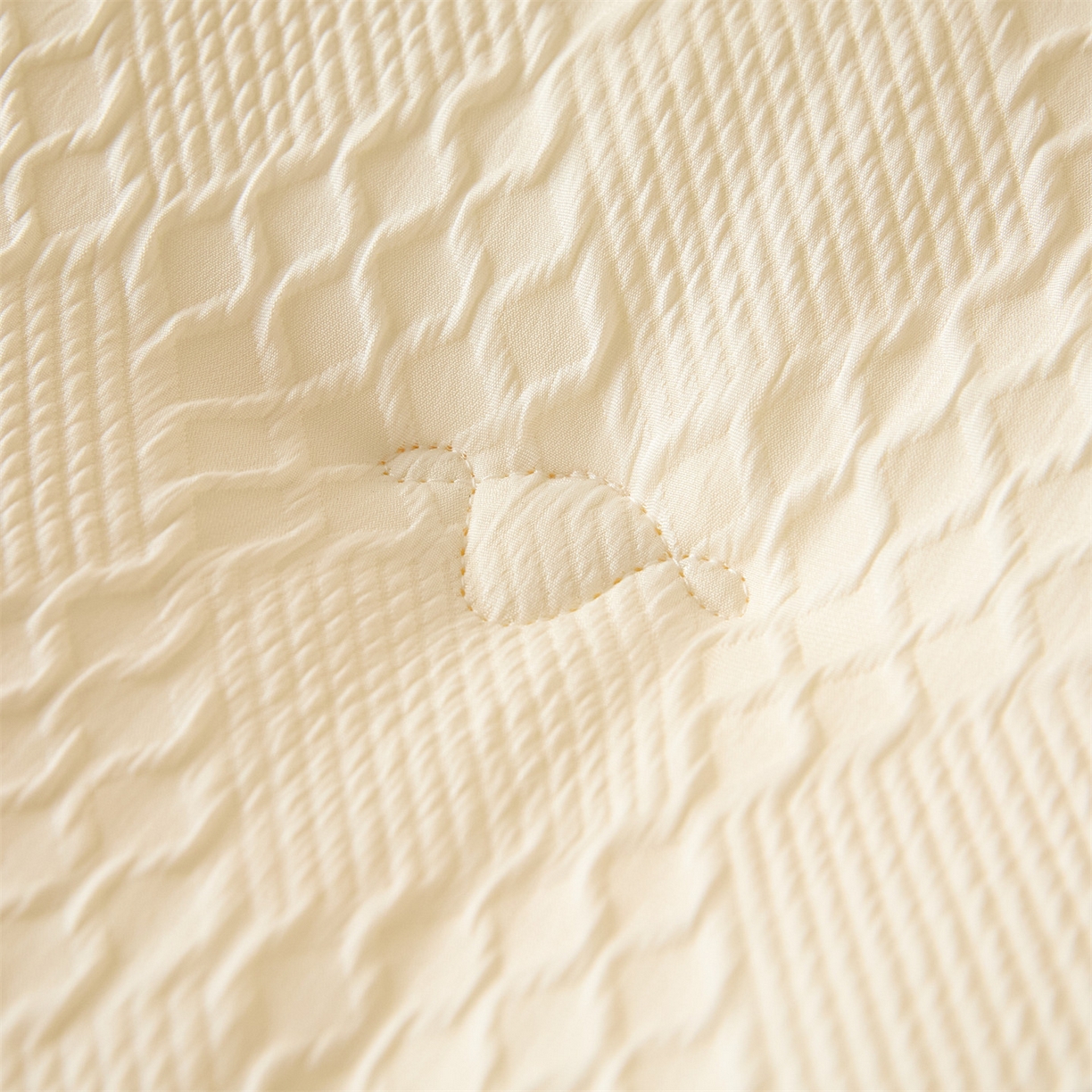 91家纺网 家纺一手货源 找家纺 宝士康家纺 2025新款提花羊毛春秋被/冬被/跨境外贸被子被芯 提花羊毛-奶白