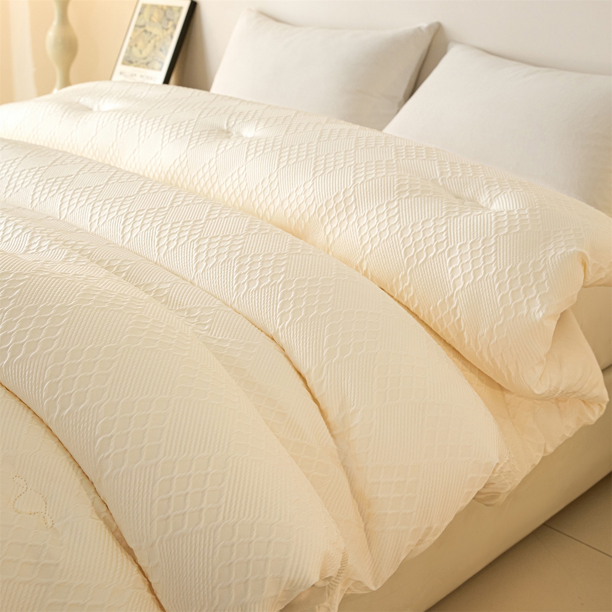 91家纺网 家纺一手货源 找家纺 宝士康家纺 2025新款提花羊毛春秋被/冬被/跨境外贸被子被芯 提花羊毛-奶白