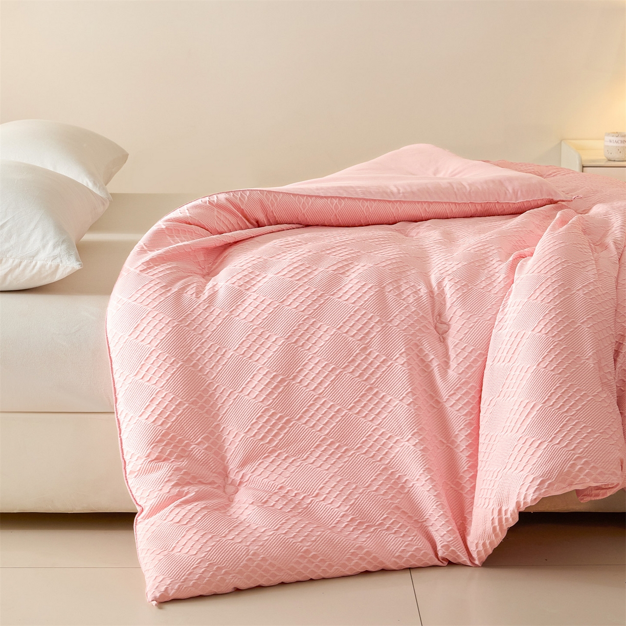 91家纺网 家纺一手货源 找家纺 宝士康家纺 2025新款提花羊毛春秋被/冬被/跨境外贸被子被芯 提花羊毛-粉色