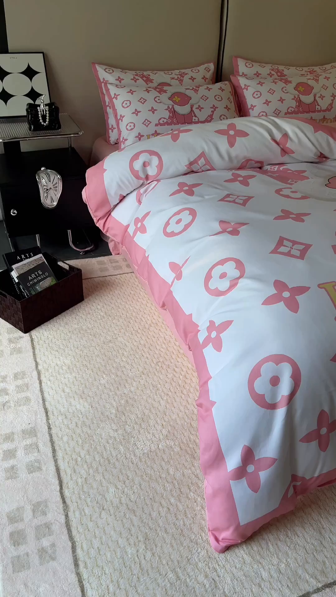 91家纺网 家纺一手货源 找家纺 色鬼布艺高端家居主号 2025新款直播热款网红款四季棉四件套 太阳花粉