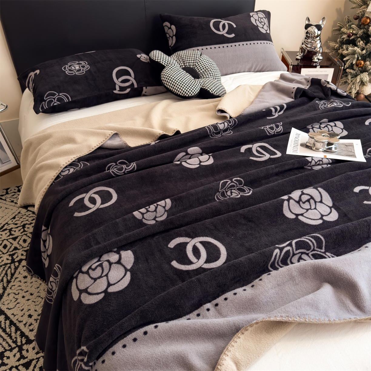 91家纺网 家纺一手货源 找家纺 慕木家纺 2025新款高克重印花仿羊绒双层毛毯毛毯毯子（可供跨境提供买家秀） 山茶环影