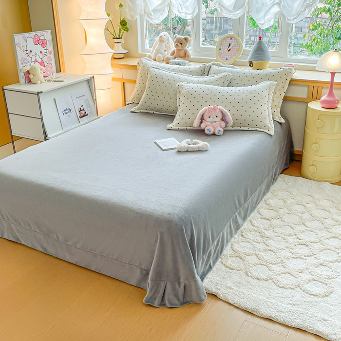 91家纺网 家纺一手货源 找家纺 弗苓家纺 2025新款加厚保暖双面牛奶绒四件套 小点点