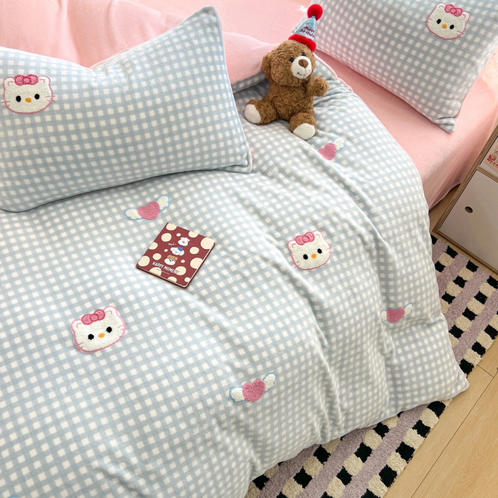 91家纺网 家纺一手货源 找家纺 寐居家纺 2025新款纯色毛巾绣牛奶绒四件套 甜心格韵