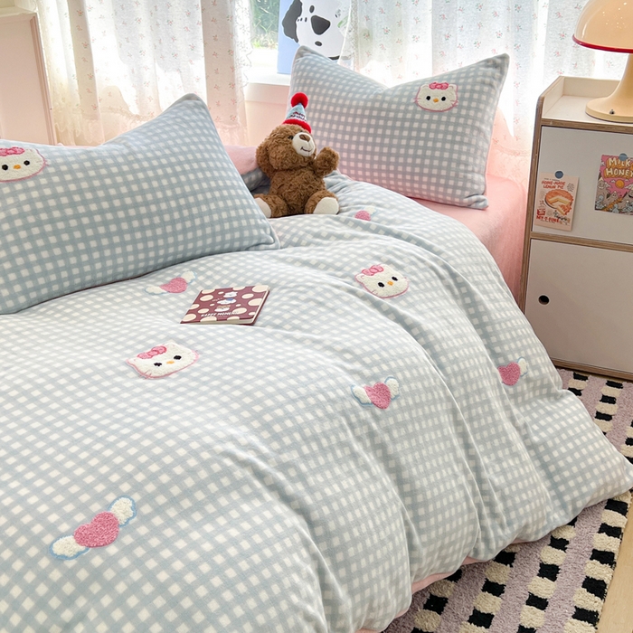 91家纺网 家纺一手货源 找家纺 寐居家纺 2025新款纯色毛巾绣牛奶绒四件套 甜心格韵