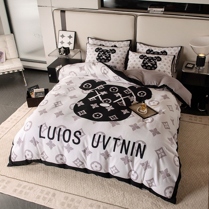 91家纺网 家纺一手货源 找家纺 色鬼布艺高端家居主号 2025新款直播热款网红款四季棉四件套 熊头白