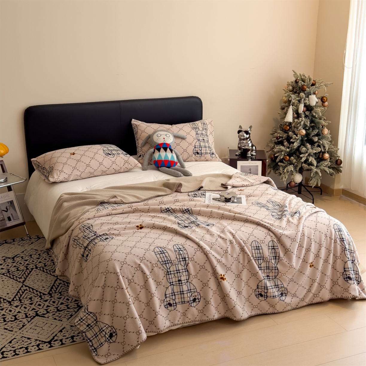 91家纺网 家纺一手货源 找家纺 慕木家纺 2025新款高克重印花仿羊绒双层毛毯毛毯毯子（可供跨境提供买家秀） 雅韵萌兔-咖