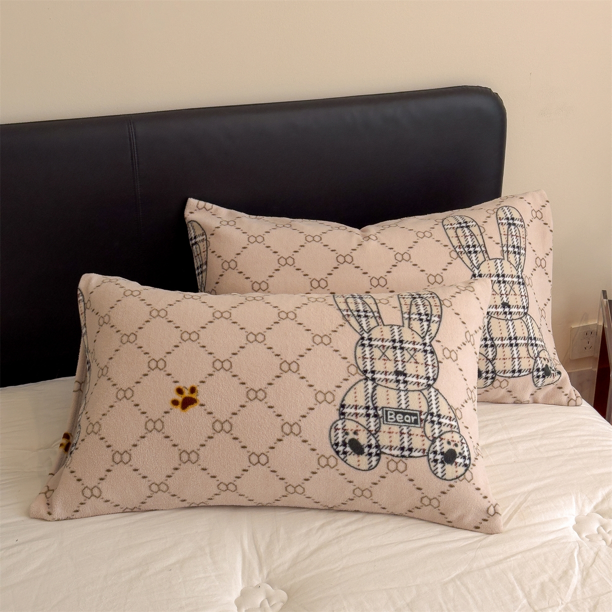 91家纺网 家纺一手货源 找家纺 慕木家纺 2025新款高克重印花仿羊绒双层毛毯毛毯毯子（可供跨境提供买家秀） 雅韵萌兔-咖