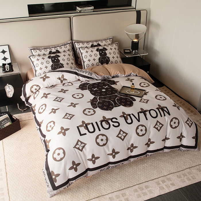 91家纺网 家纺一手货源 找家纺 色鬼布艺高端家居主号 2025新款直播热款网红款四季棉四件套 熊仔咖