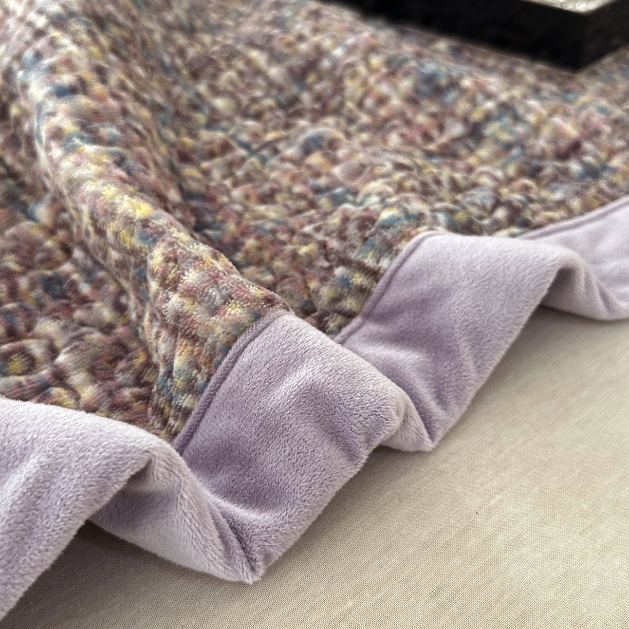 91家纺网 家纺一手货源 找家纺 大渔生活 2025新款牛奶绒印花床盖款四件套 小相思