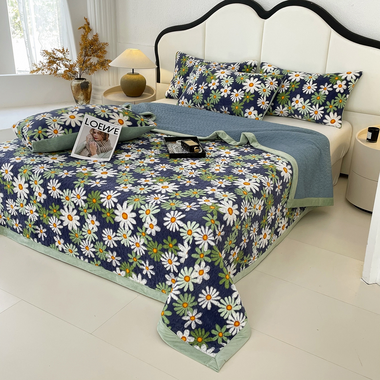 91家纺网 家纺一手货源 找家纺 大渔生活 2025新款牛奶绒印花床盖款四件套 秘密庄园