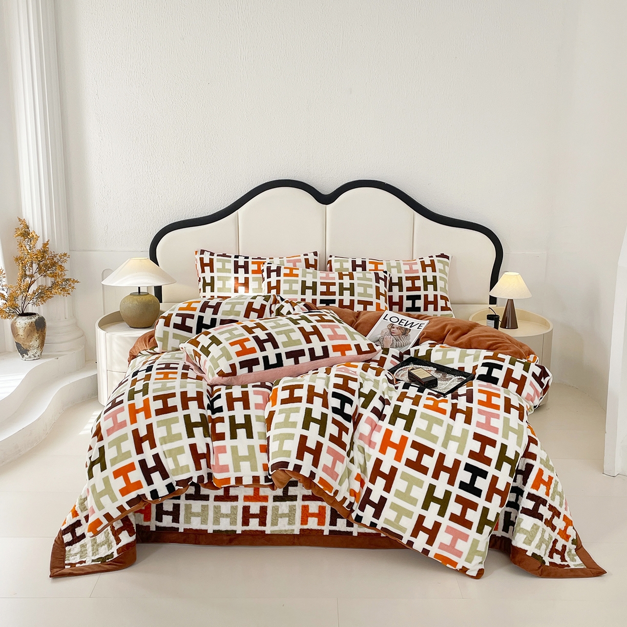 91家纺网 家纺一手货源 找家纺 大渔生活 2025新款牛奶绒印花床盖款四件套 爱马仕