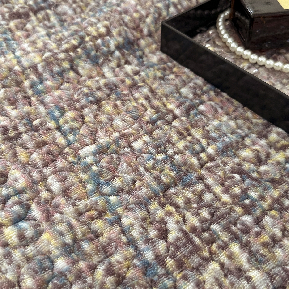 91家纺网 家纺一手货源 找家纺 大渔生活 2025新款牛奶绒印花床盖款四件套 小相思