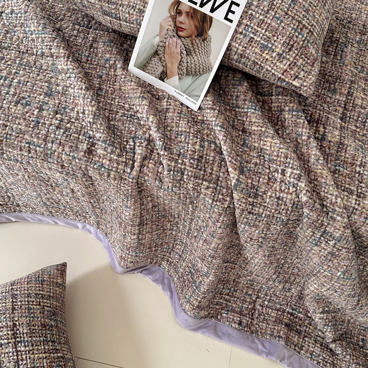 91家纺网 家纺一手货源 找家纺 大渔生活 2025新款牛奶绒印花床盖款四件套 小相思