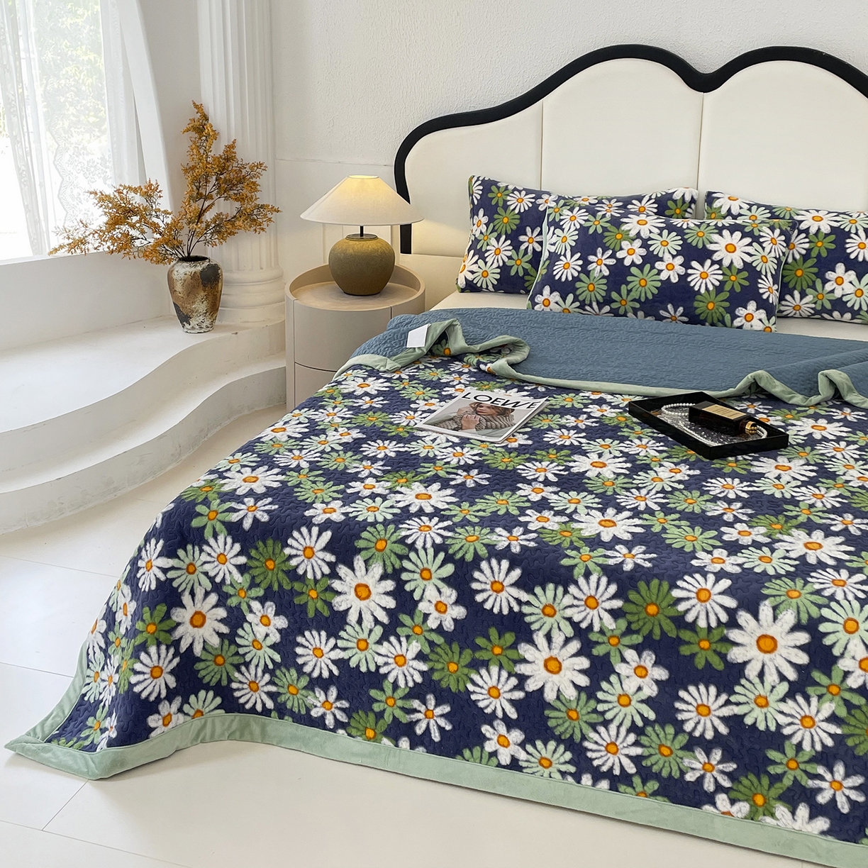 91家纺网 家纺一手货源 找家纺 大渔生活 2025新款牛奶绒印花床盖款四件套 秘密庄园