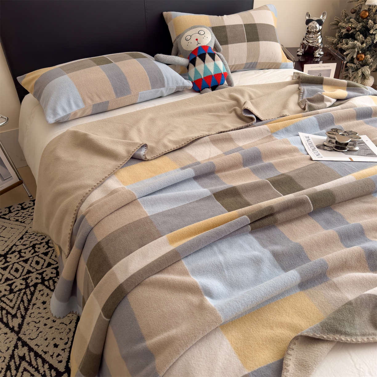 91家纺网 家纺一手货源 找家纺 慕木家纺 2025新款高克重印花仿羊绒双层毛毯毛毯毯子（可供跨境提供买家秀） 冰蓝格序-黄