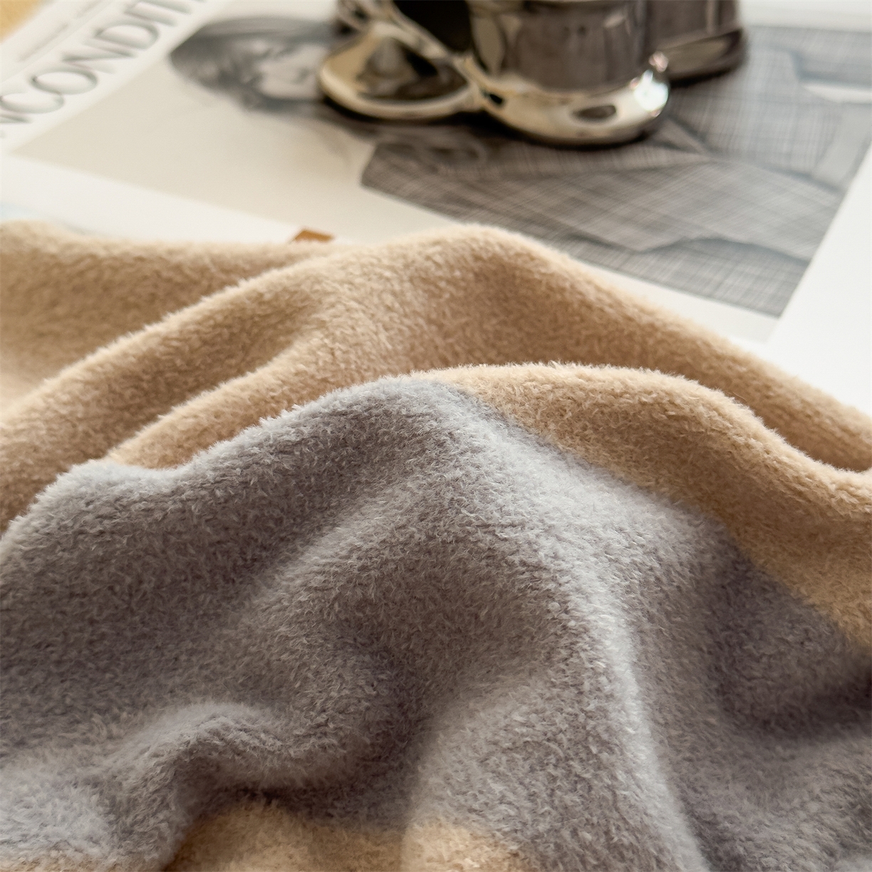 91家纺网 家纺一手货源 找家纺 慕木家纺 2025新款高克重印花仿羊绒双层毛毯毛毯毯子（可供跨境提供买家秀） 冰蓝格序-黄