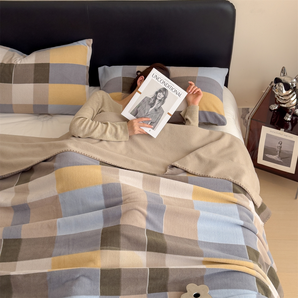 91家纺网 家纺一手货源 找家纺 慕木家纺 2025新款高克重印花仿羊绒双层毛毯毛毯毯子（可供跨境提供买家秀） 冰蓝格序-黄