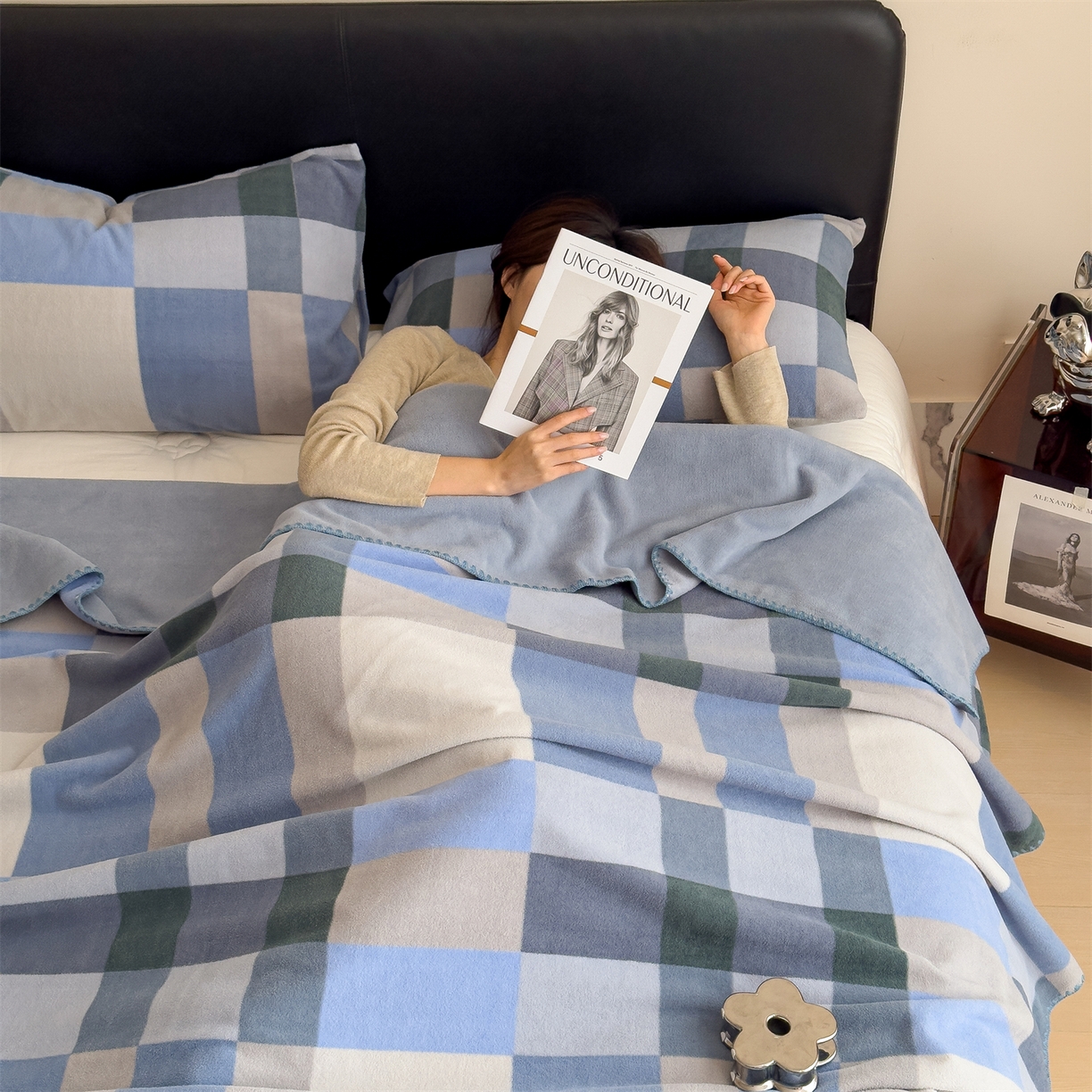 91家纺网 家纺一手货源 找家纺 慕木家纺 2025新款高克重印花仿羊绒双层毛毯毛毯毯子（可供跨境提供买家秀） 冰蓝格序-蓝灰