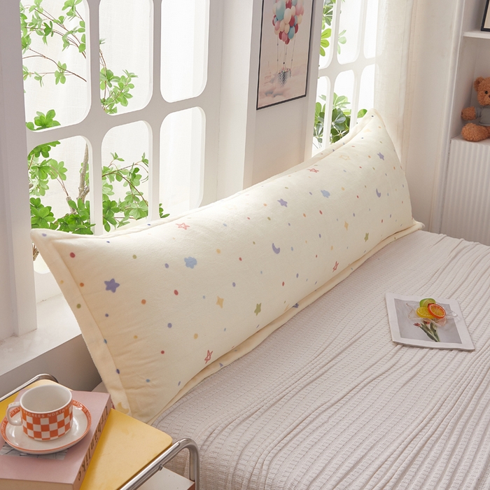 91家纺网 家纺一手货源 找家纺 翎盈家纺 2025新款冬季小清新牛奶绒双人枕套 童话星空