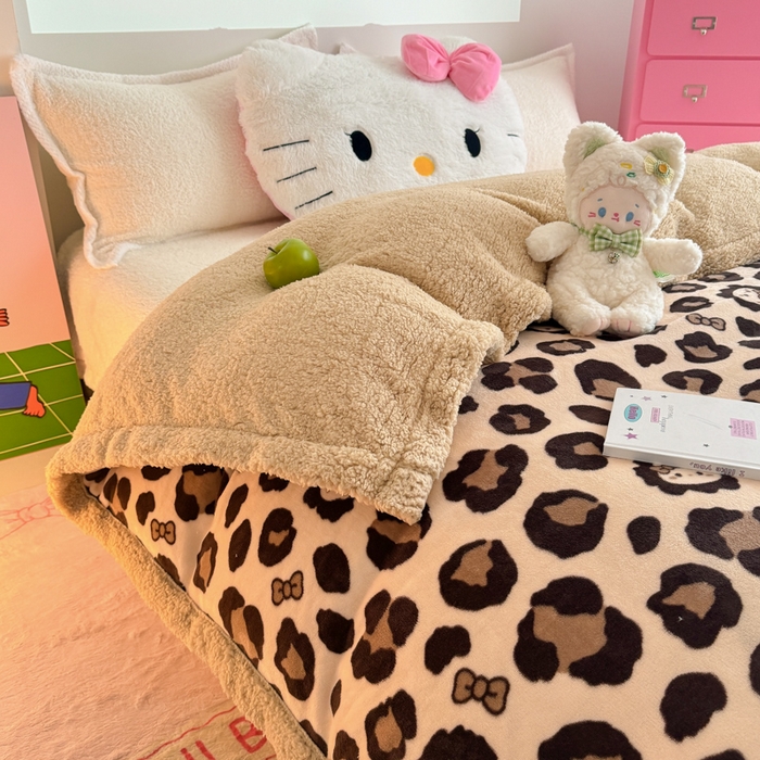 91家纺网 家纺一手货源 找家纺 艾特你 2025新款多功能羊羔绒牛奶绒单毛毯单被套 羊-豹纹公主