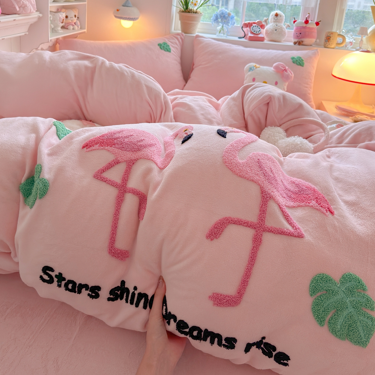 91家纺网 家纺一手货源 找家纺 优卡迪家纺馆 2025新款110克水洗棉无印风毛巾绣四件套【下载文件夹包含买家秀】 蛋糕猫-布丁紫