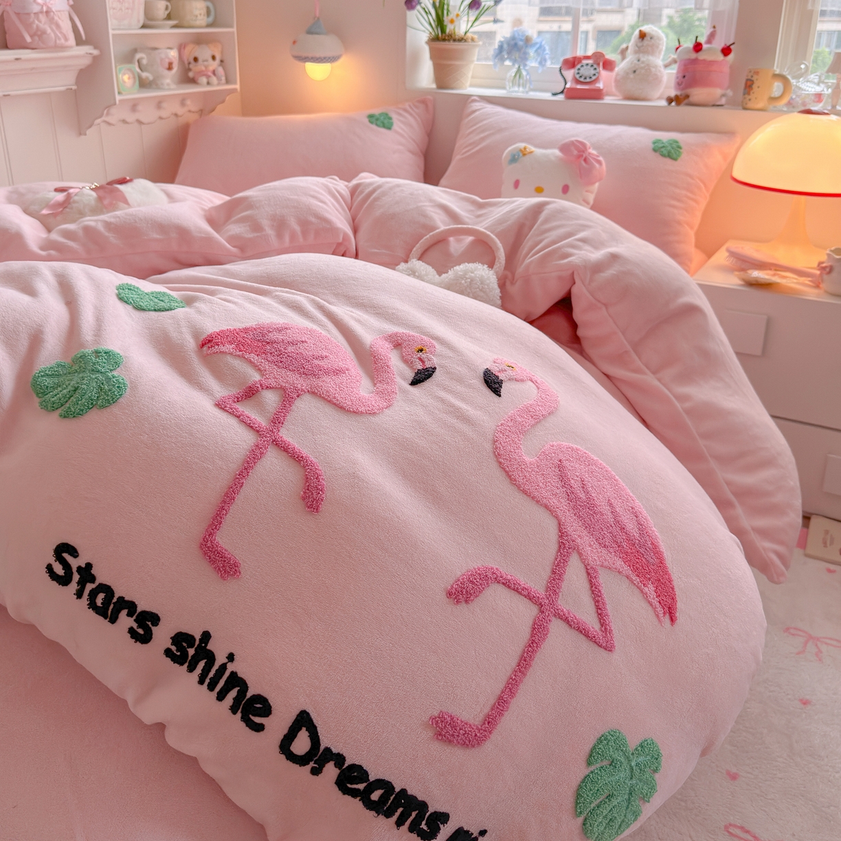 91家纺网 家纺一手货源 找家纺 （总）优卡迪家纺馆 2025新款牛奶绒毛巾绣四件套 下载文件包含买家秀