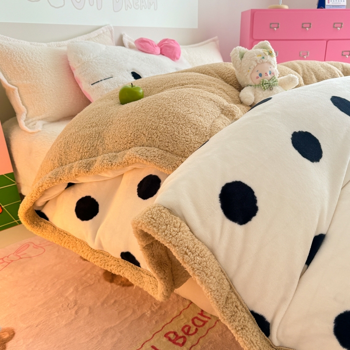 91家纺网 家纺一手货源 找家纺 艾特你 2025新款多功能羊羔绒牛奶绒单毛毯单被套 羊-初见