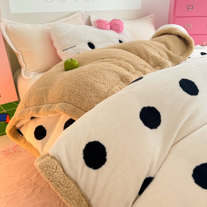 91家纺网 家纺一手货源 找家纺 艾特你 2025新款多功能羊羔绒牛奶绒单毛毯单被套 羊-初见