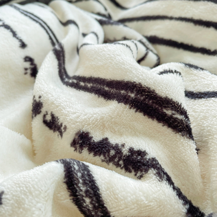 91家纺网 家纺一手货源 找家纺 弗苓家纺 2025新款加厚保暖双面牛奶绒四件套 摩登