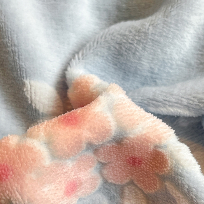 91家纺网 家纺一手货源 找家纺 寐居家纺 2025新款3D烂花牛奶绒四件套 浪漫花语