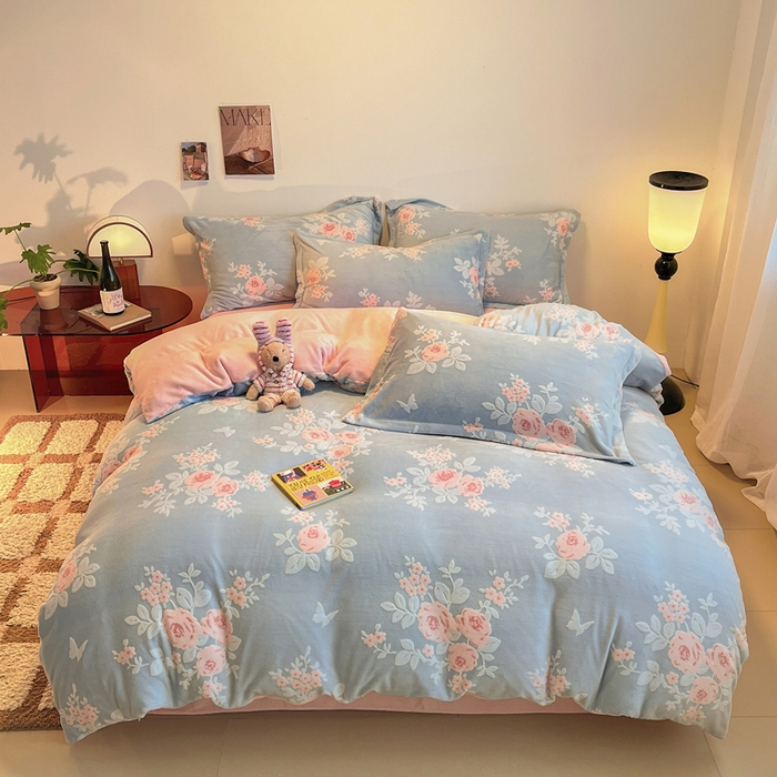 91家纺网 家纺一手货源 找家纺 寐居家纺 2025新款3D烂花牛奶绒四件套 浪漫花语