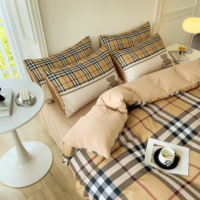 91家纺网 家纺一手货源 找家纺 色鬼布艺高端家居主号 2025秋冬新款网红款水洗棉四季款四件套 格子熊