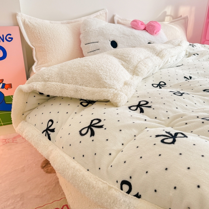 91家纺网 家纺一手货源 找家纺 艾特你 2025新款多功能羊羔绒牛奶绒单毛毯单被套 羊-慢时光