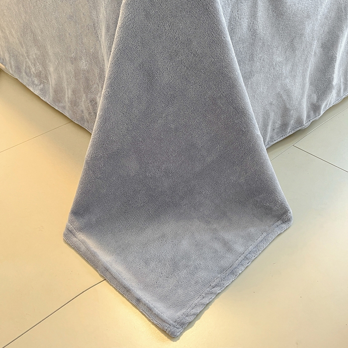 91家纺网 家纺一手货源 找家纺 寐居家纺 2025新款3D烂花牛奶绒四件套 枝影蝶梦