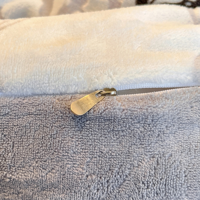 91家纺网 家纺一手货源 找家纺 寐居家纺 2025新款3D烂花牛奶绒四件套 枝影蝶梦