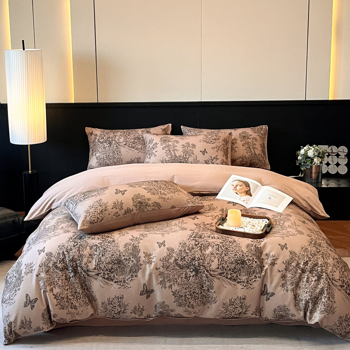 91家纺网 家纺一手货源 找家纺 卧趣家纺 2025秋冬新品法式复古全棉A类磨毛四件套 春烟-咖