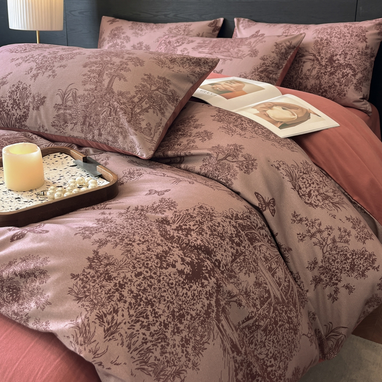 91家纺网 家纺一手货源 找家纺 卧趣家纺 2025秋冬新品法式复古全棉A类磨毛四件套 春烟-红