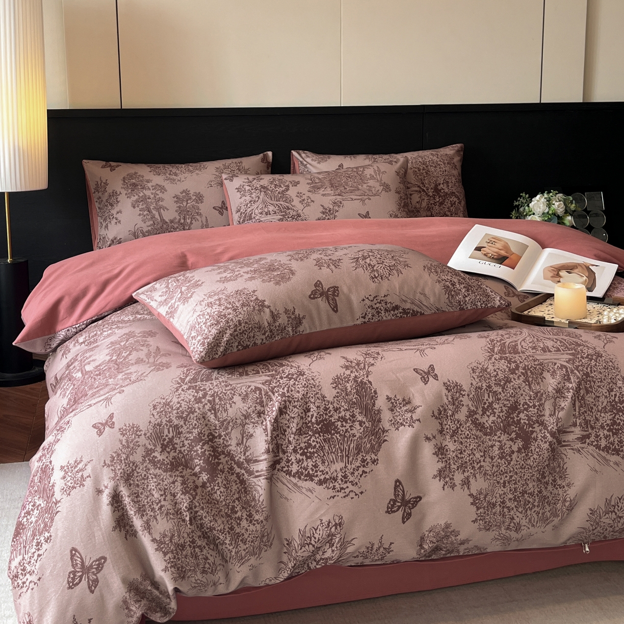 91家纺网 家纺一手货源 找家纺 卧趣家纺 2025秋冬新品法式复古全棉A类磨毛四件套 春烟-红